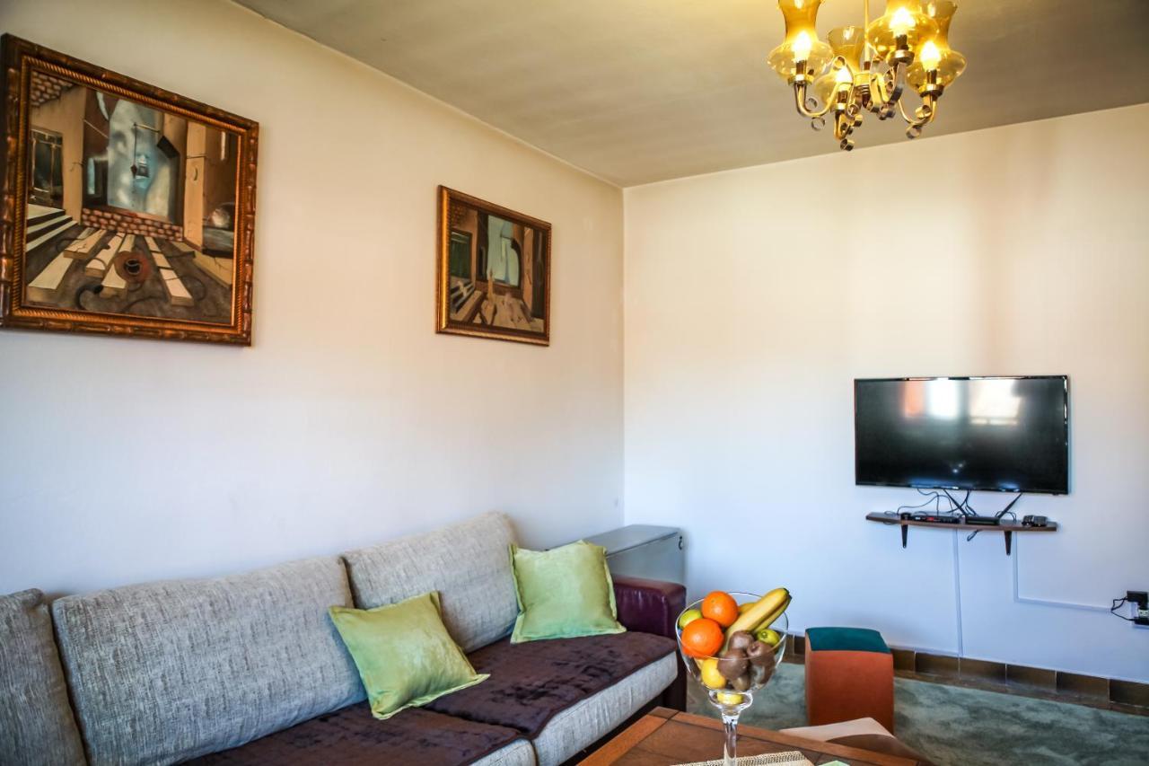 Apartment Dejan ツェティニェ エクステリア 写真