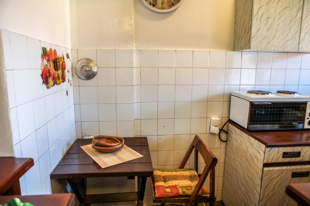 Apartment Dejan ツェティニェ エクステリア 写真
